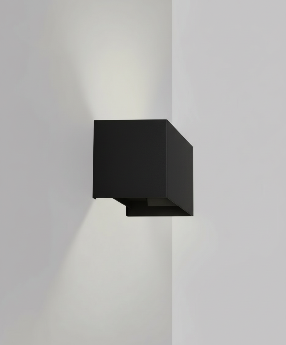 Lampada da parete a LED 18W doppia emissione per esterno mod. Para